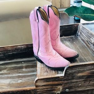 Cute pink toddler girl cowgirl boots.
